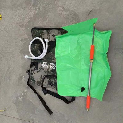 Camouflage Stainless Steel Head Forest Fire Water Bag Extinguishing Distance 2-8 Meters